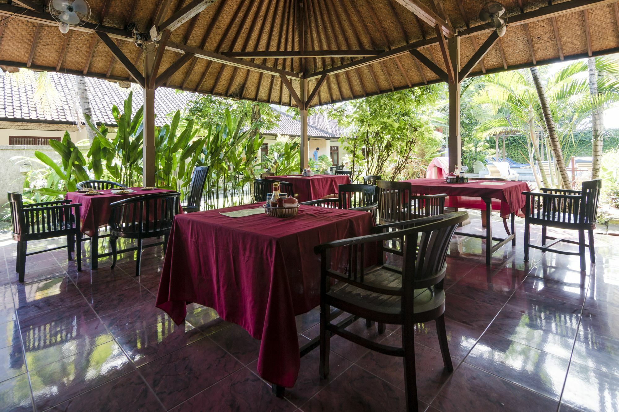 Reddoorz @ Poppies Lane 1 Hotel Kuta Lombok Eksteriør billede